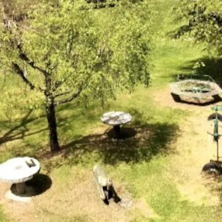 Apartament Chez Place A Estaing N°2